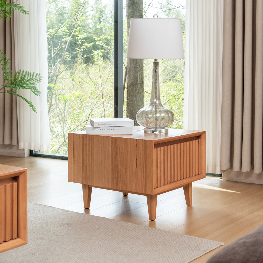 CLEO Lamp Table