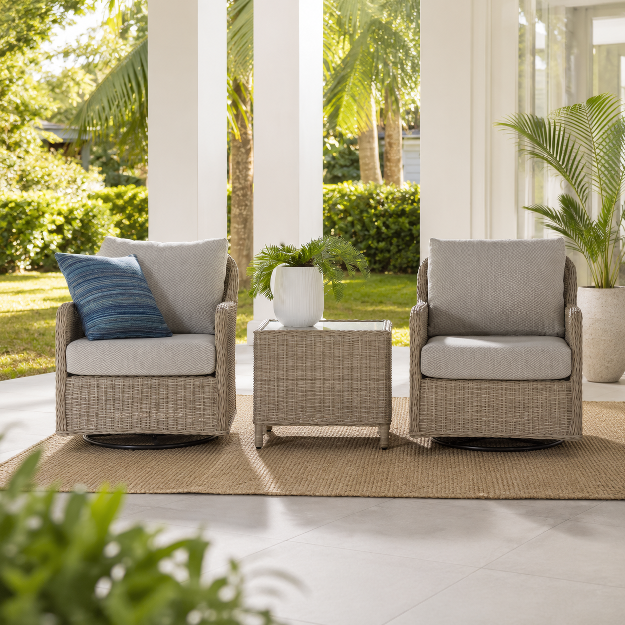 Maya 3PC Swivel Natural