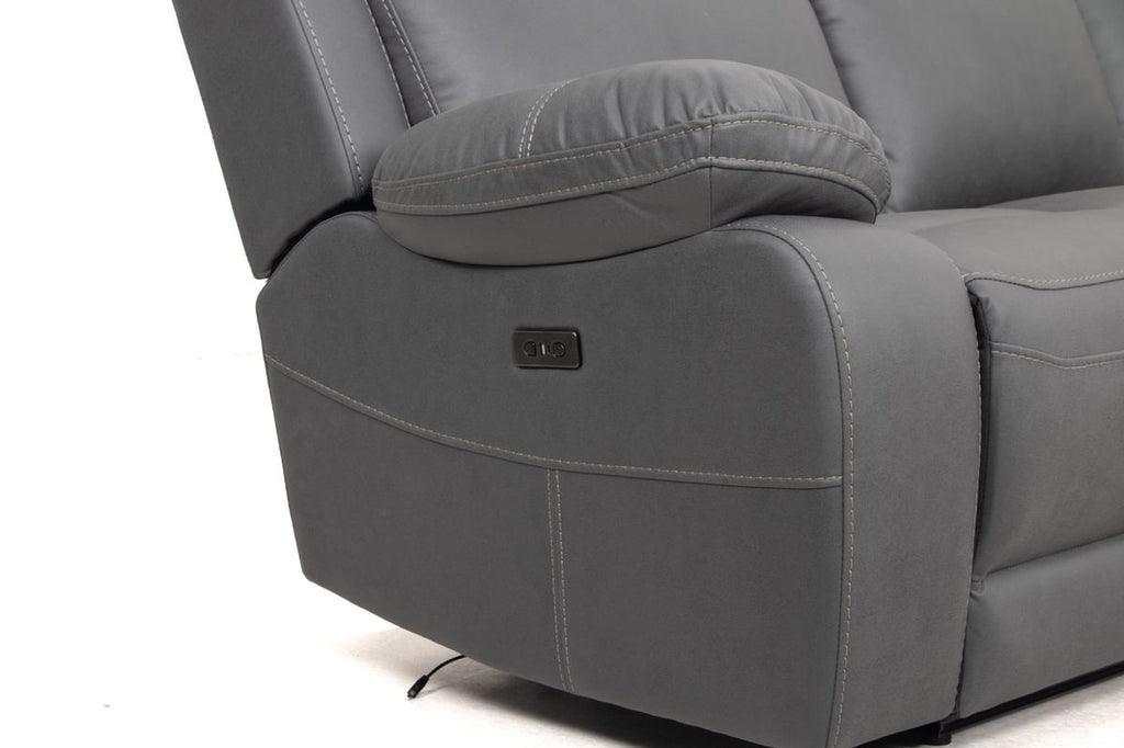 Aura Recliner Range