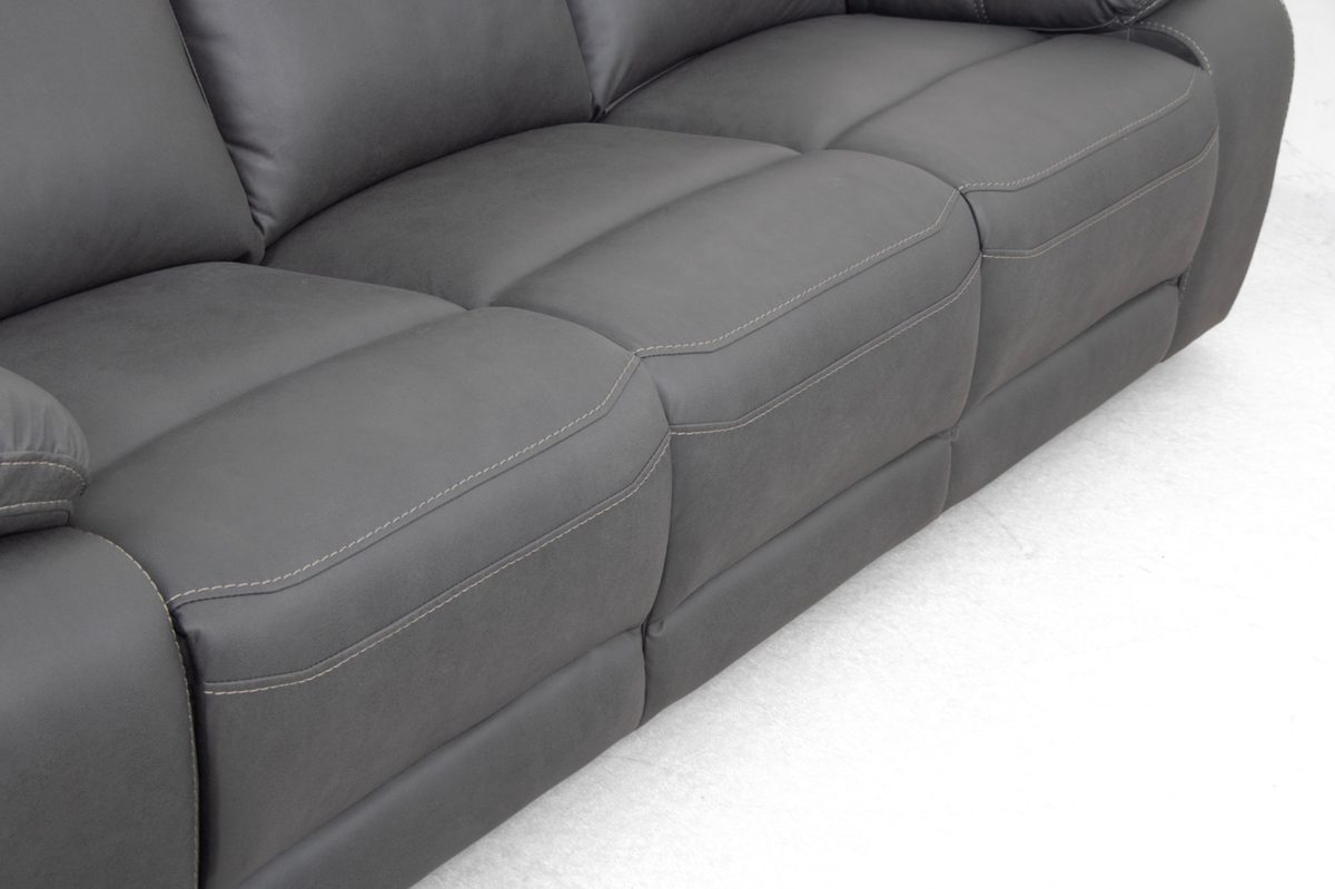 Aura Recliner Range