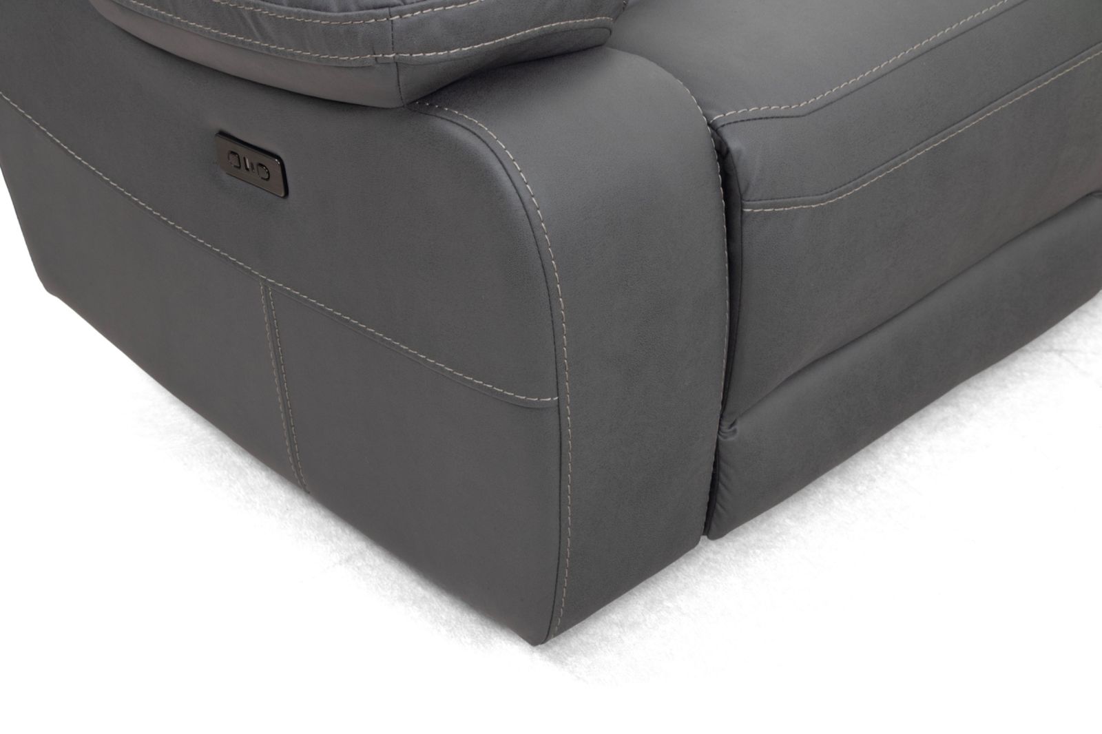 Aura Recliner Range