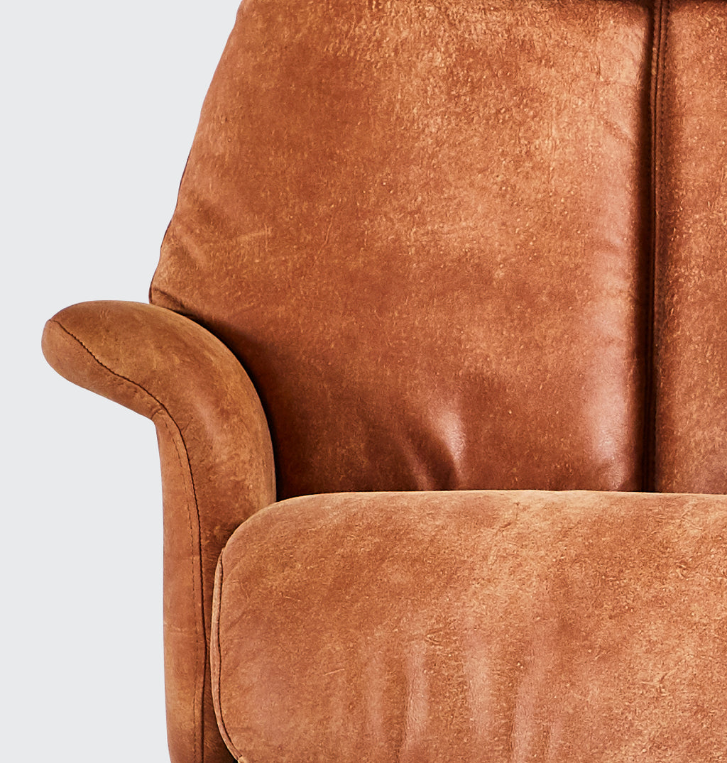 Leone Lifestyle Chair