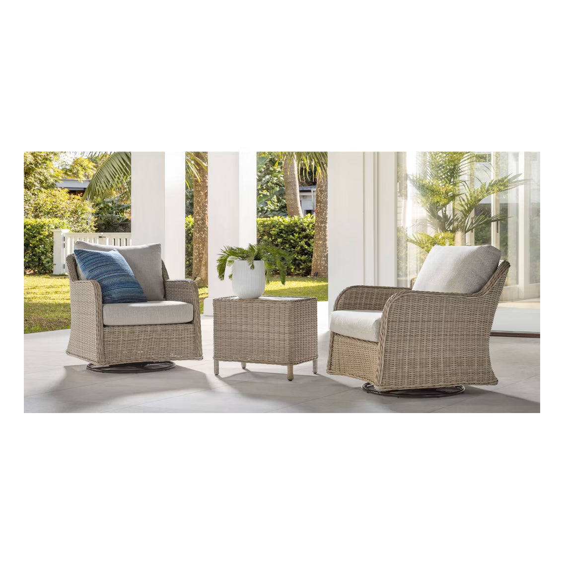 Maya 3PC Swivel Natural